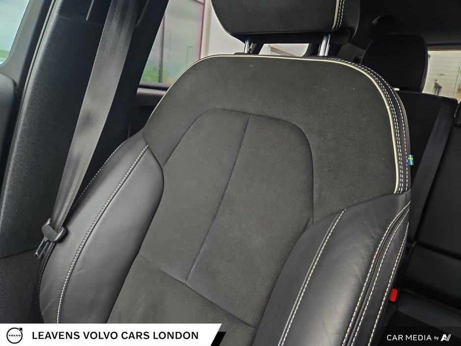 2022 Volvo XC40 Recharge Pure Electric PLUS-19