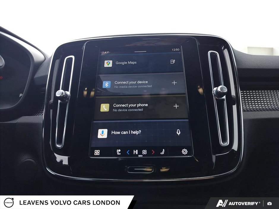 2022 Volvo XC40 RECHARGE PURE ELECTRIC PLUS-20