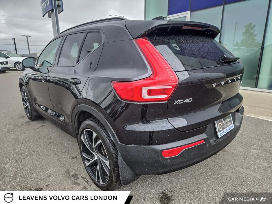 2021 Volvo XC40 R-DESIGN-10