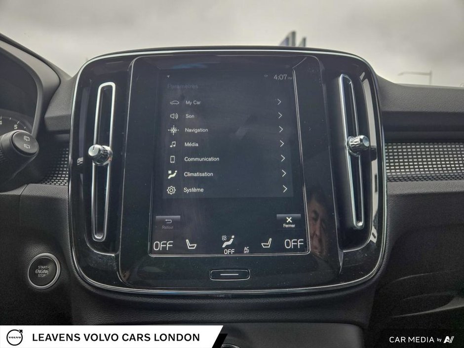2021 Volvo XC40 R-DESIGN-27