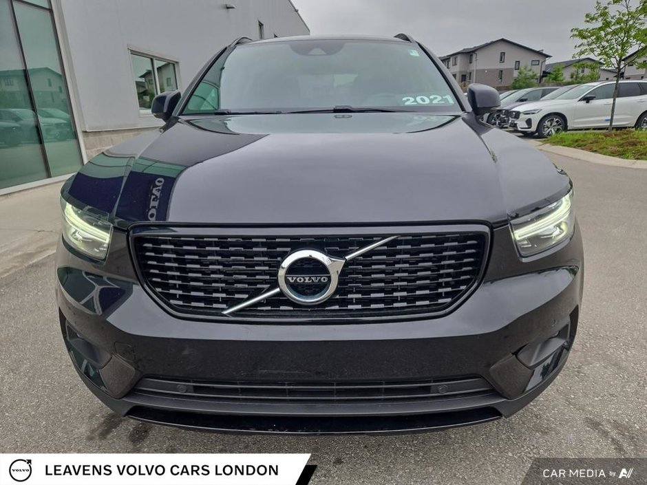 2021 Volvo XC40 R-DESIGN-8