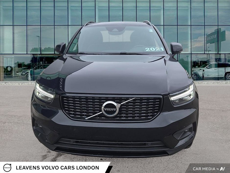 2021 Volvo XC40 R-DESIGN-1