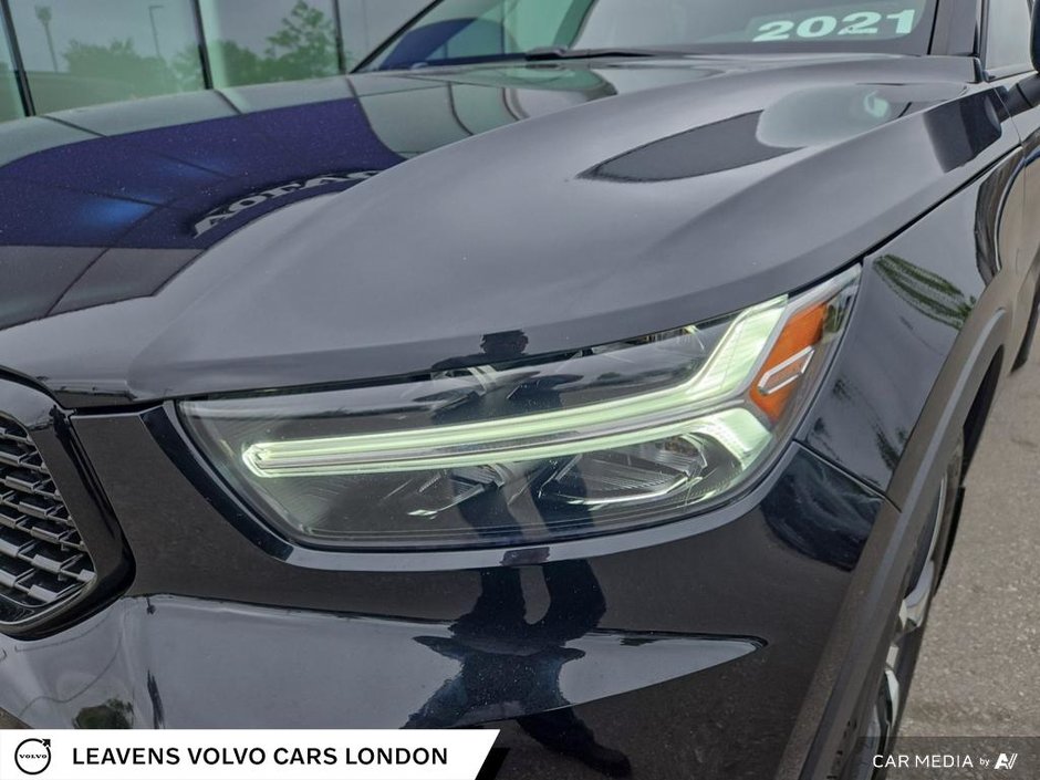 2021 Volvo XC40 R-DESIGN-7