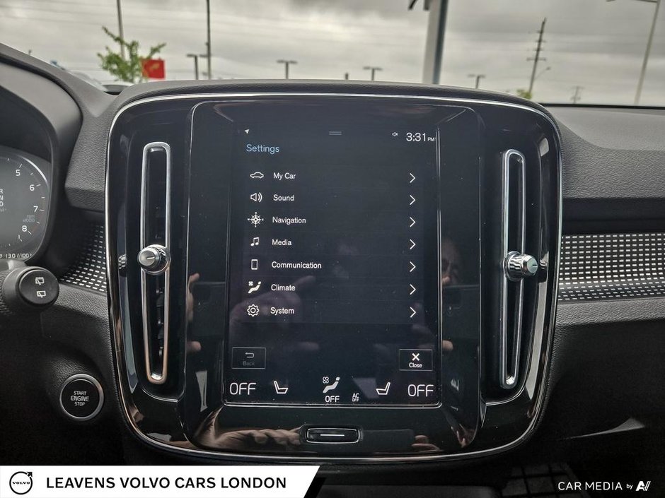 2021 Volvo XC40 R-DESIGN-27
