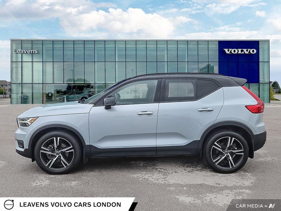 2021 Volvo XC40 R-DESIGN-2