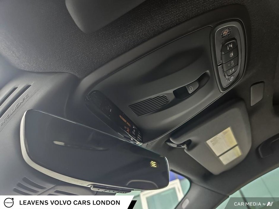 2021 Volvo XC40 R-DESIGN-20