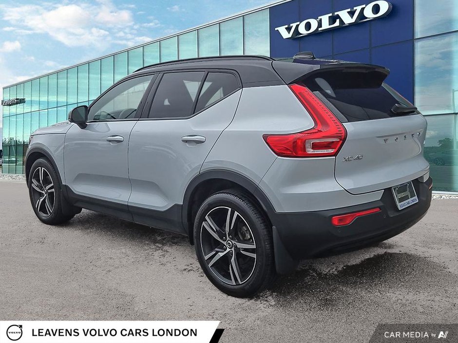 2021 Volvo XC40 R-DESIGN-3