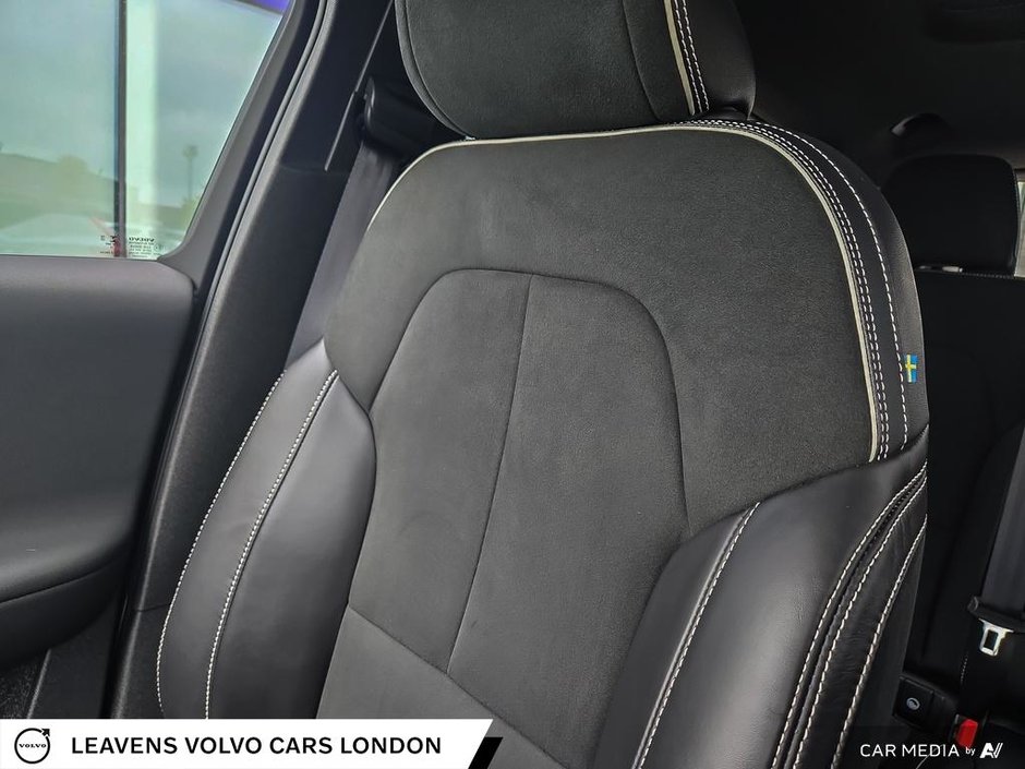 2021 Volvo XC40 R-DESIGN-19