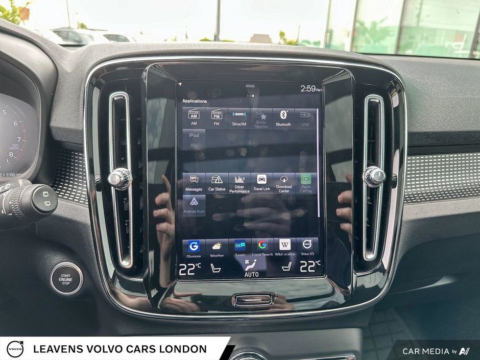 2021 Volvo XC40 R-DESIGN-28