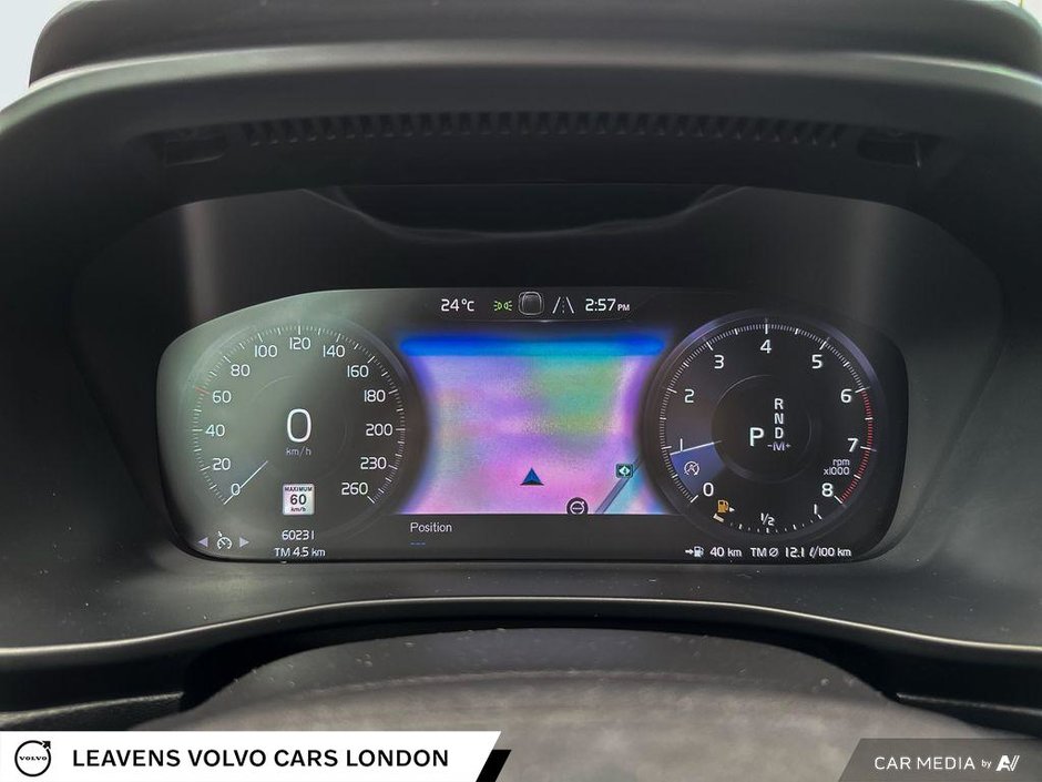 2021 Volvo XC40 R-DESIGN-14