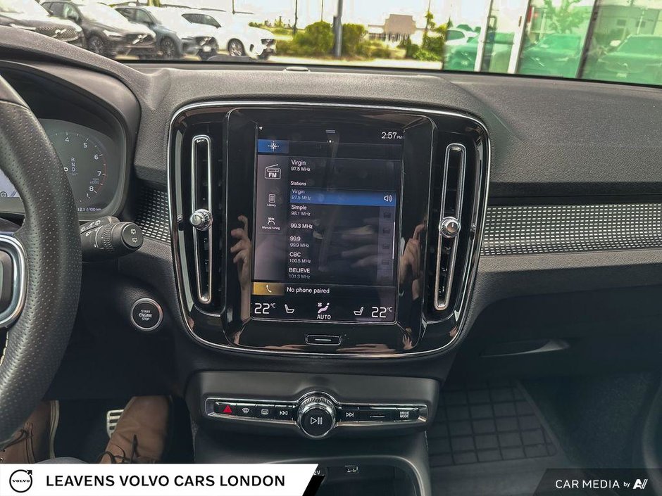 2021 Volvo XC40 R-DESIGN-18