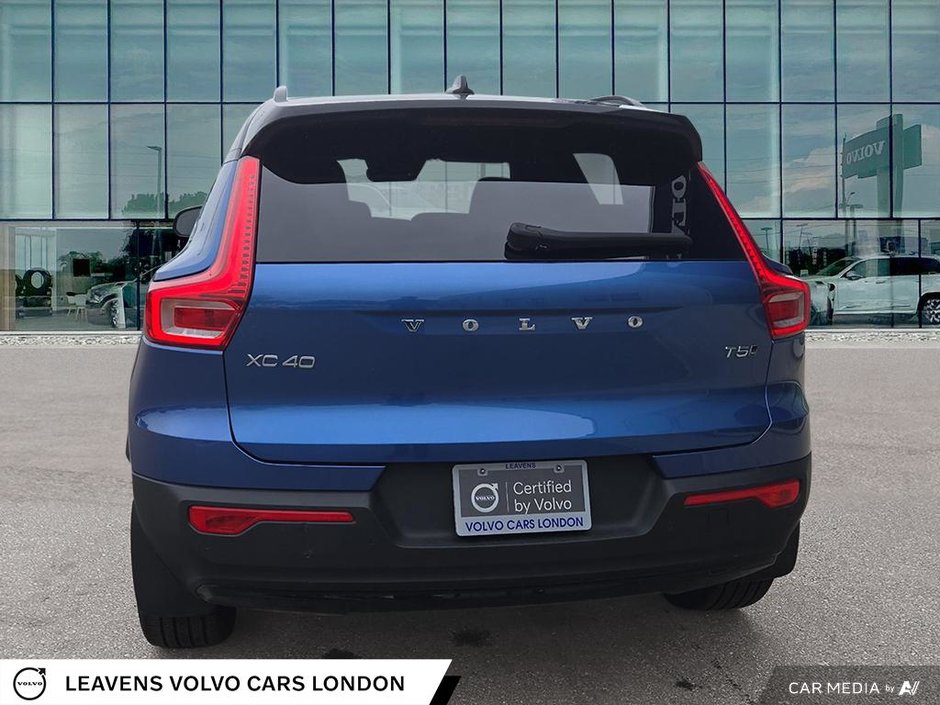 2021 Volvo XC40 R-DESIGN-4