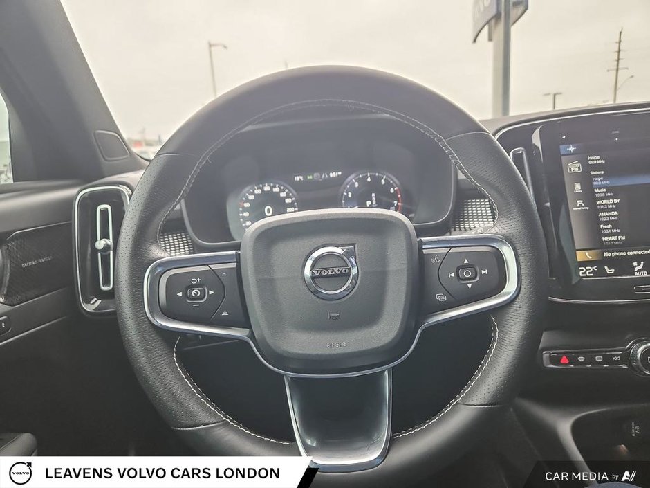 2021 Volvo XC40 R-DESIGN-13