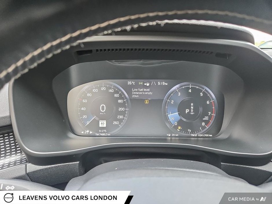 2021 Volvo XC40 R-DESIGN-14