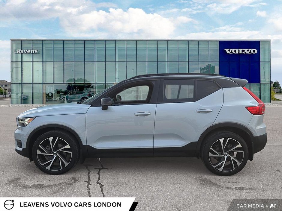 2021 Volvo XC40 R-DESIGN-2