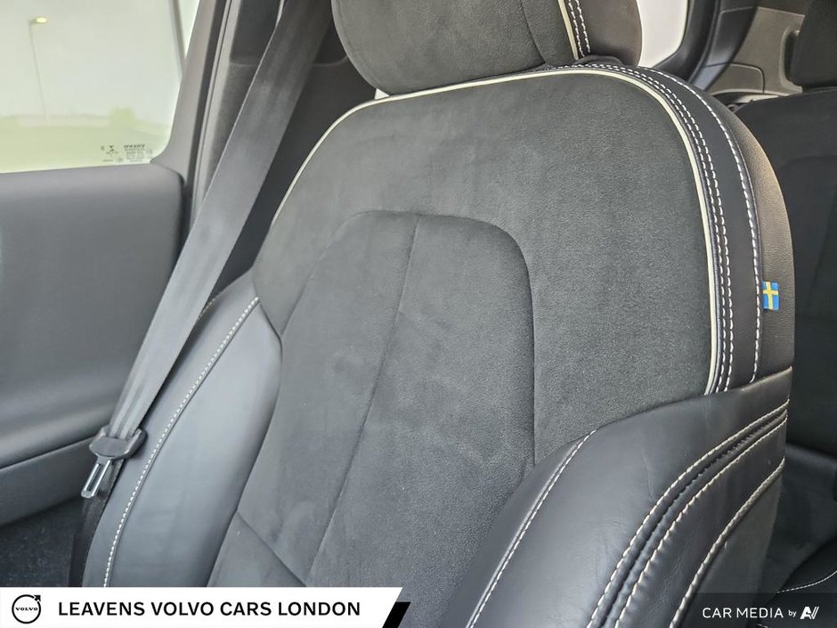 2021 Volvo XC40 R-DESIGN-19