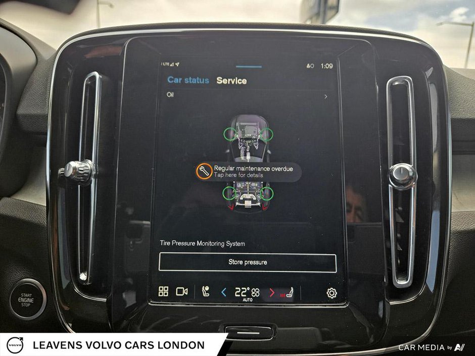 2024 Volvo XC40 CORE BRIGHT THEME-22