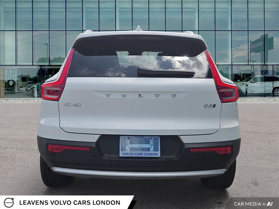 2024 Volvo XC40 CORE BRIGHT THEME-4