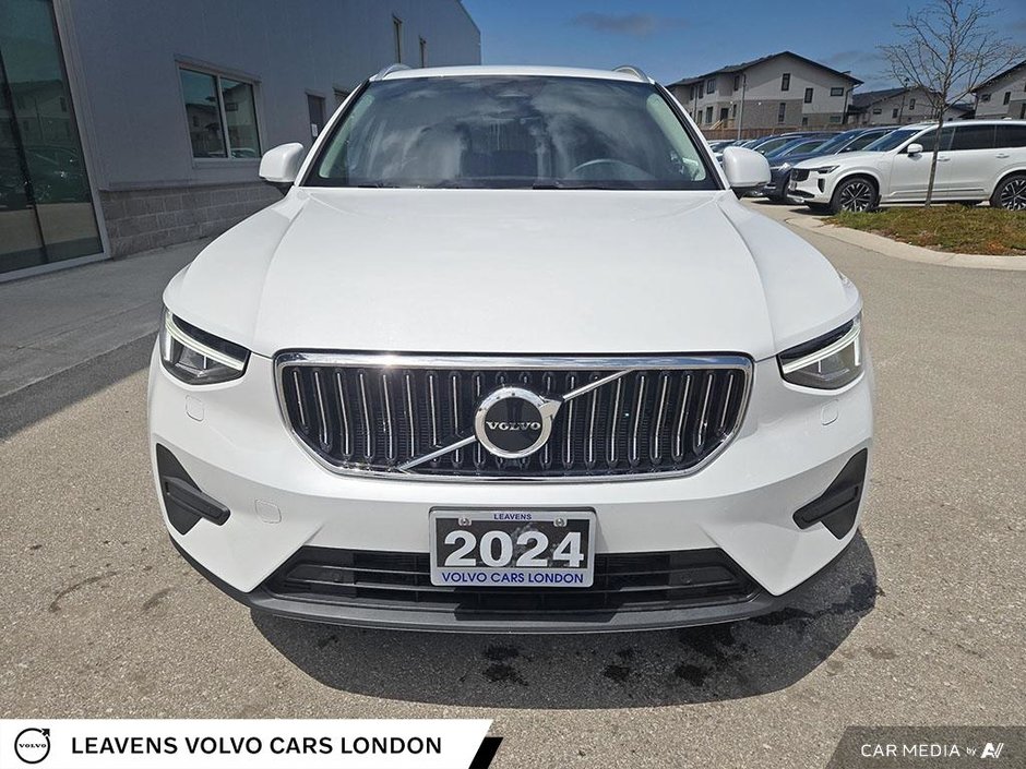 2024 Volvo XC40 CORE BRIGHT THEME-5