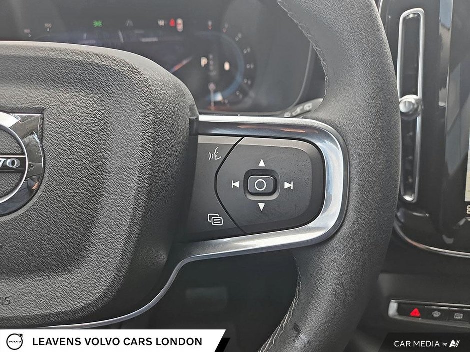 2024 Volvo XC40 CORE BRIGHT THEME-15