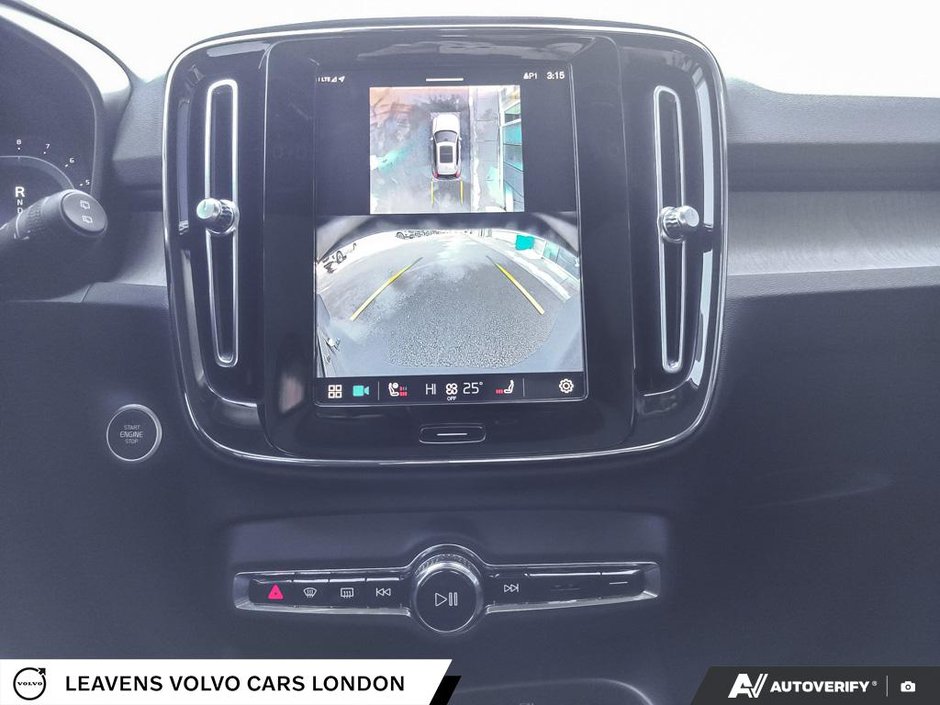 2024 Volvo XC40 PLUS BRIGHT THEME-18