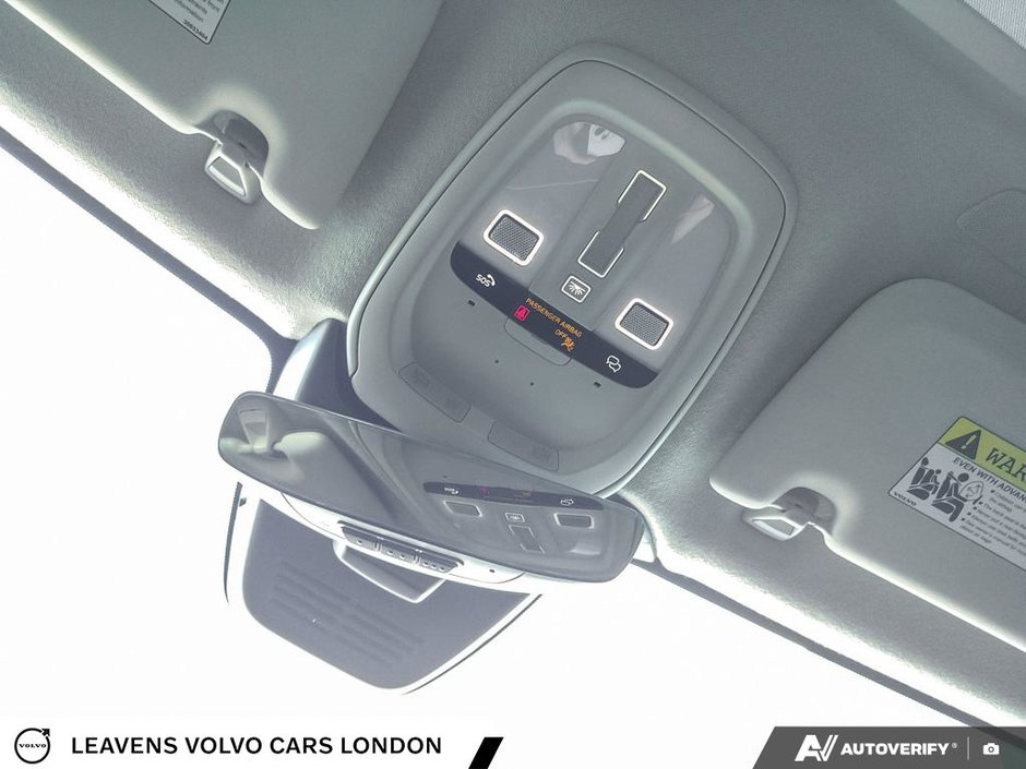 2024 Volvo XC40 PLUS BRIGHT THEME-20