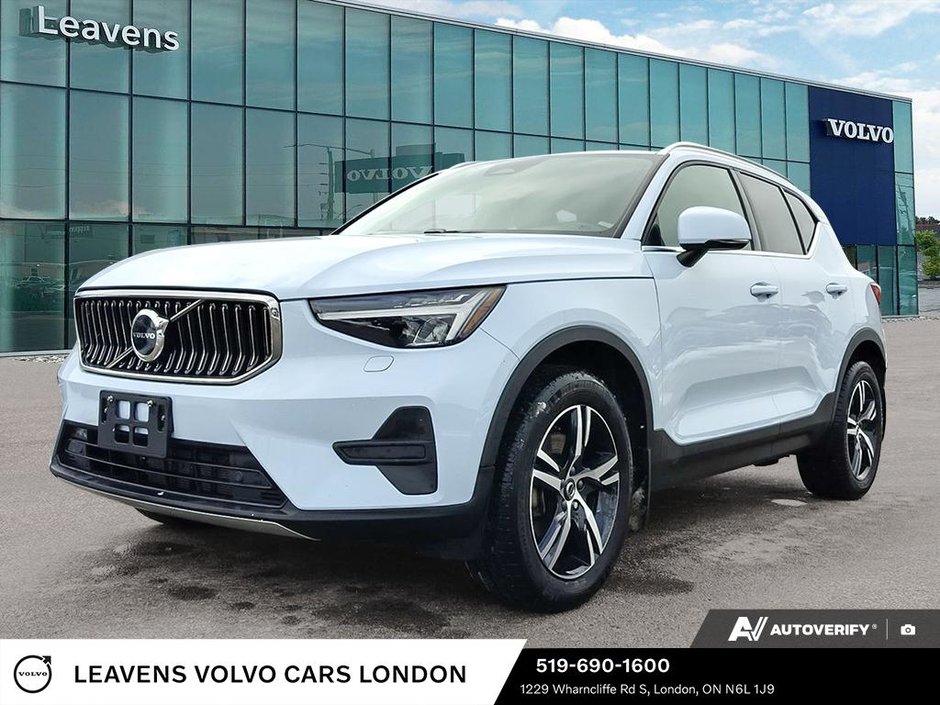 2024 Volvo XC40 UNKNOWN-0