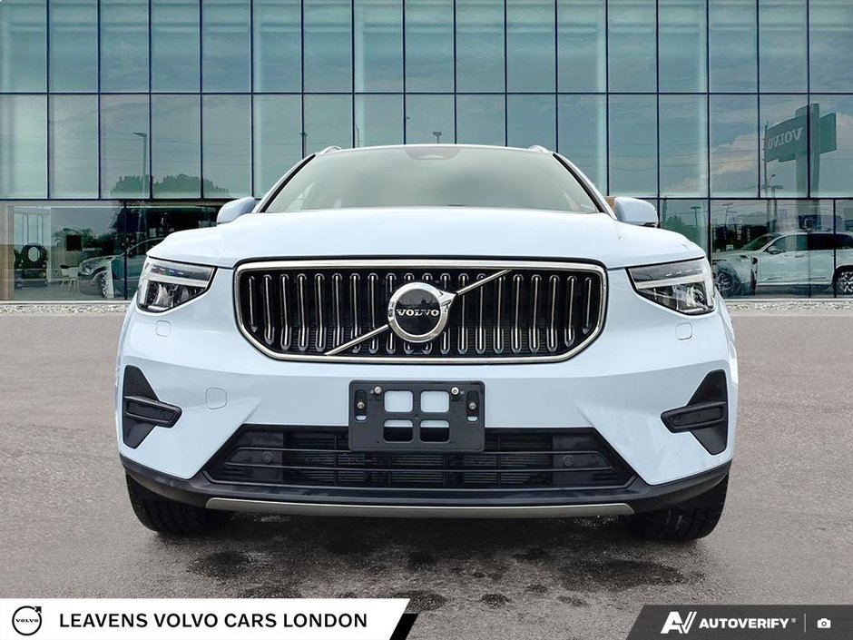 2024 Volvo XC40 UNKNOWN-1