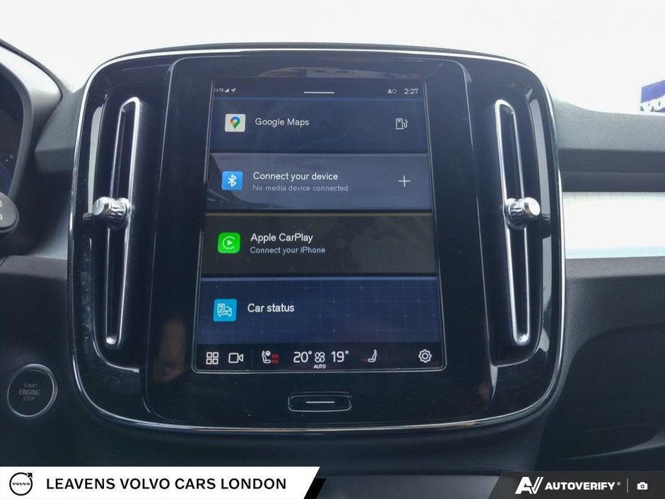 2024 Volvo XC40 UNKNOWN-26