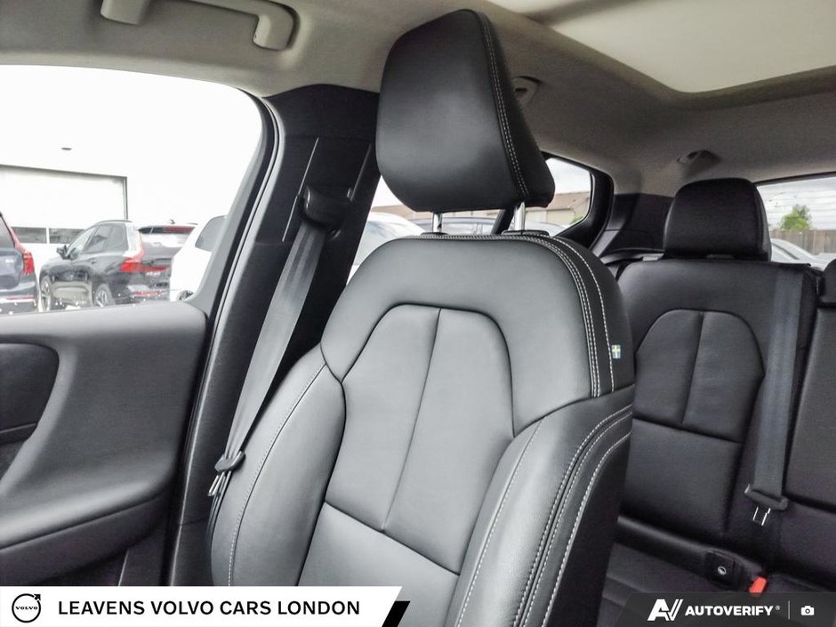 2024 Volvo XC40 ULTIMATE DARK THEME-19