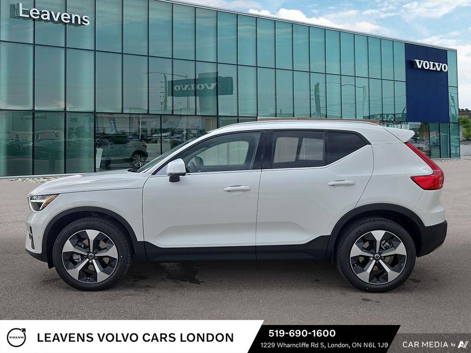 2025 Volvo XC40 PLUS BRIGHT THEME-0