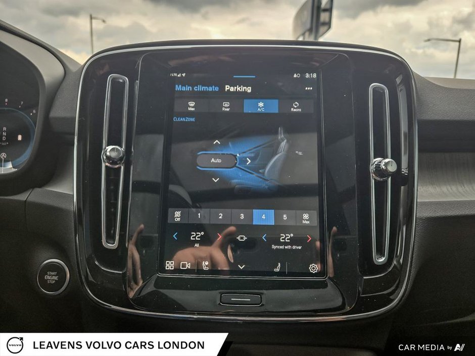 2025 Volvo XC40 PLUS BRIGHT THEME-29