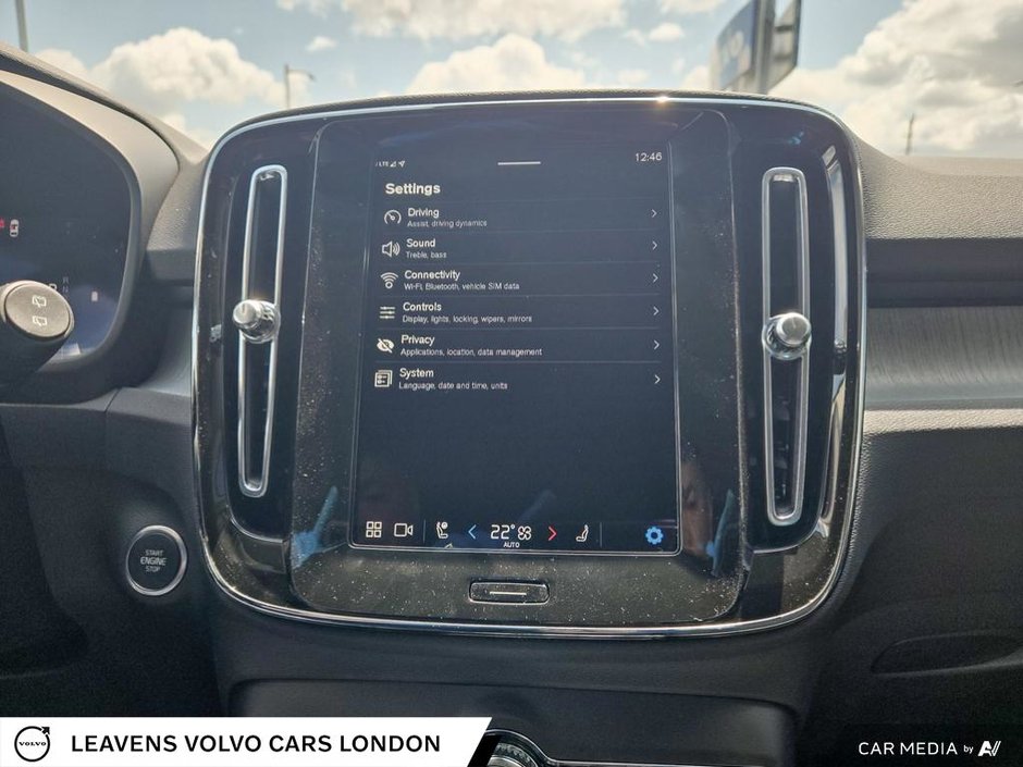 2025 Volvo XC40 CORE BRIGHT THEME-27