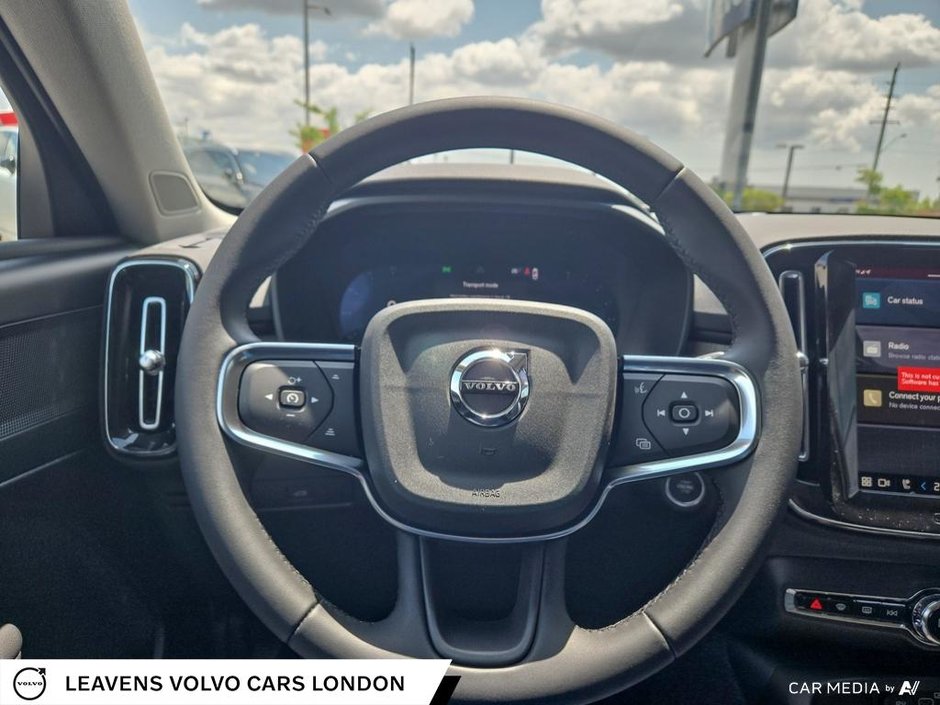 2025 Volvo XC40 CORE BRIGHT THEME-13
