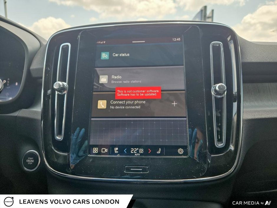 2025 Volvo XC40 CORE BRIGHT THEME-26