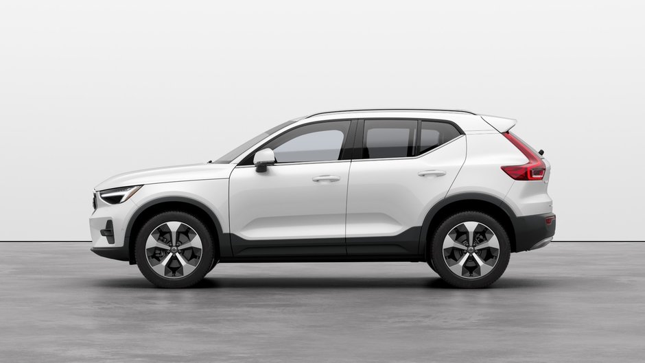 2025 Volvo XC40 PLUS BRIGHT THEME-5