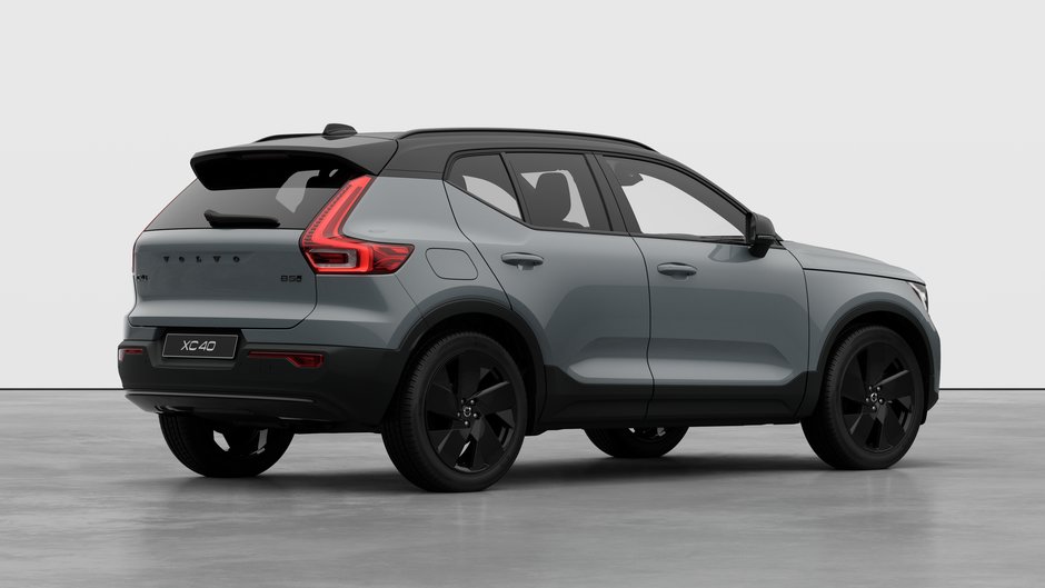 2026 Volvo XC40 ULTRA BLACK EDITION-3