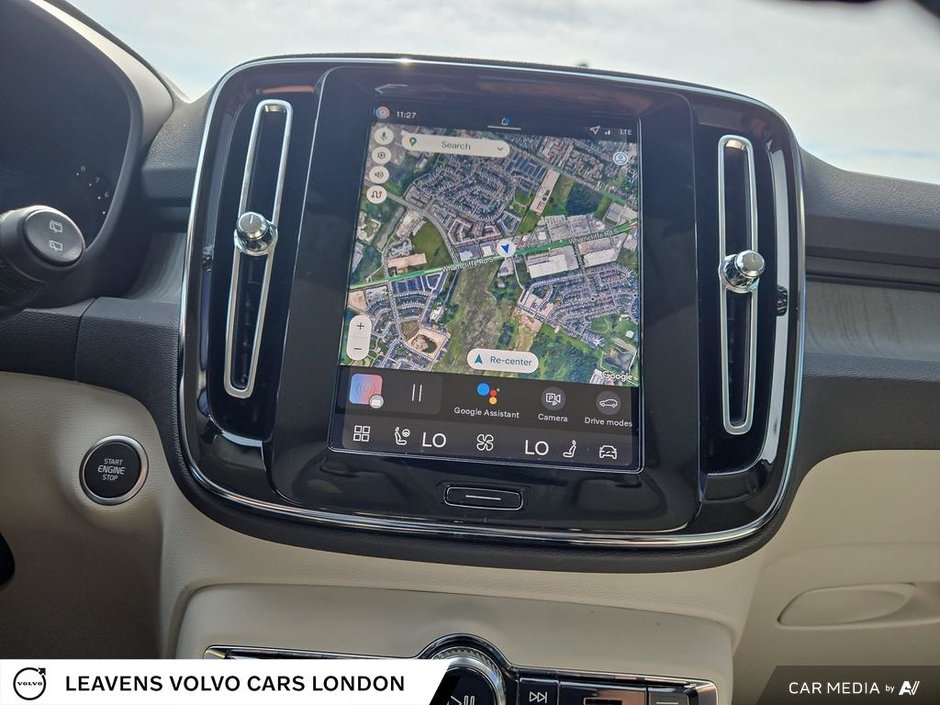 2026 Volvo XC40 PLUS DARK THEME-28