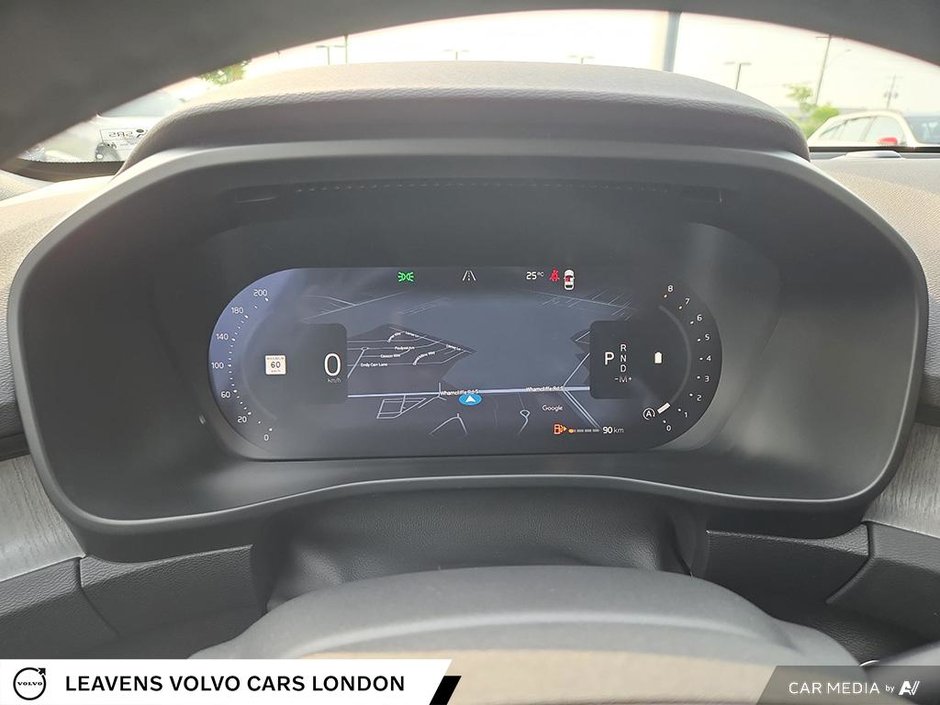 2026 Volvo XC40 PLUS DARK THEME-14