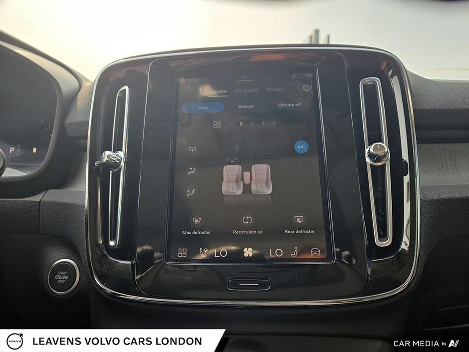 2026 Volvo XC40 PLUS DARK THEME-22