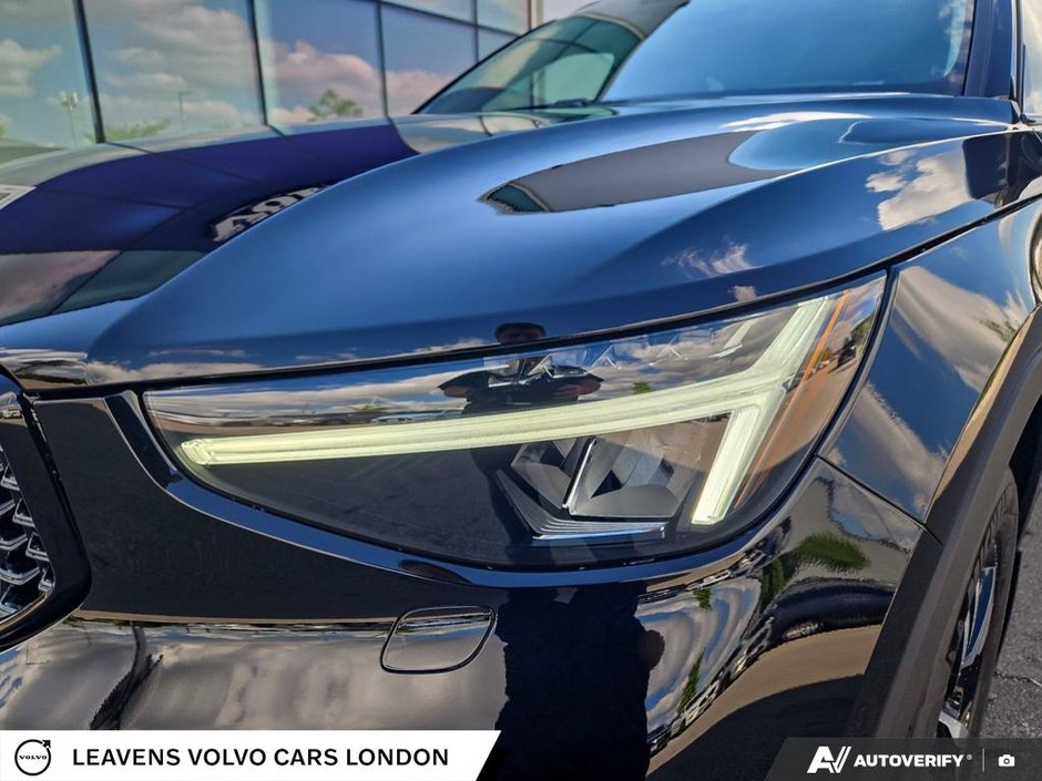 2026 Volvo XC40 CORE DARK THEME-7