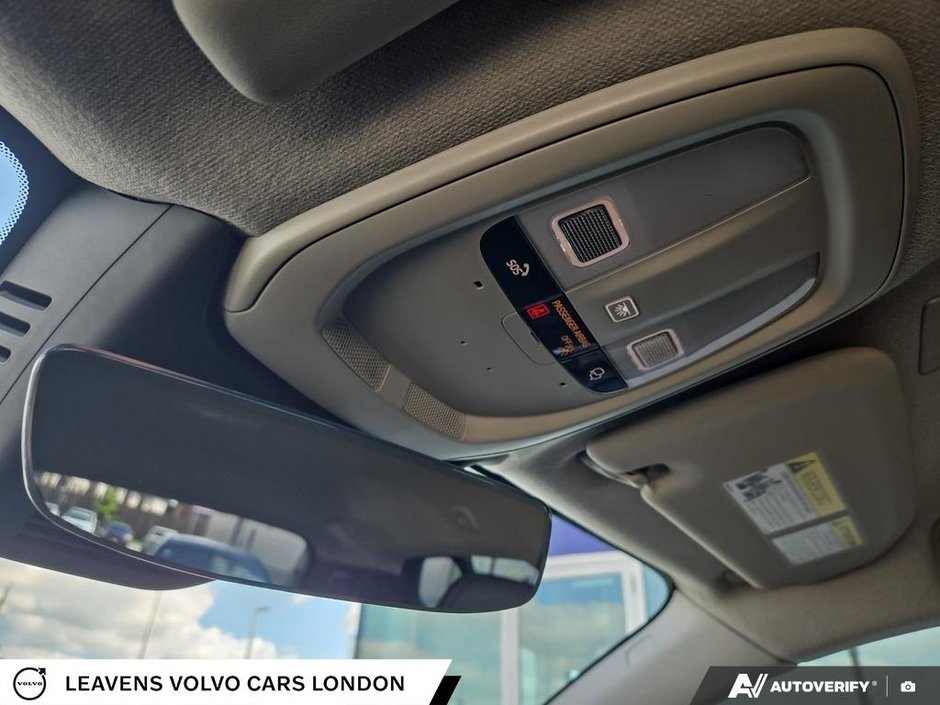 2026 Volvo XC40 CORE DARK THEME-20