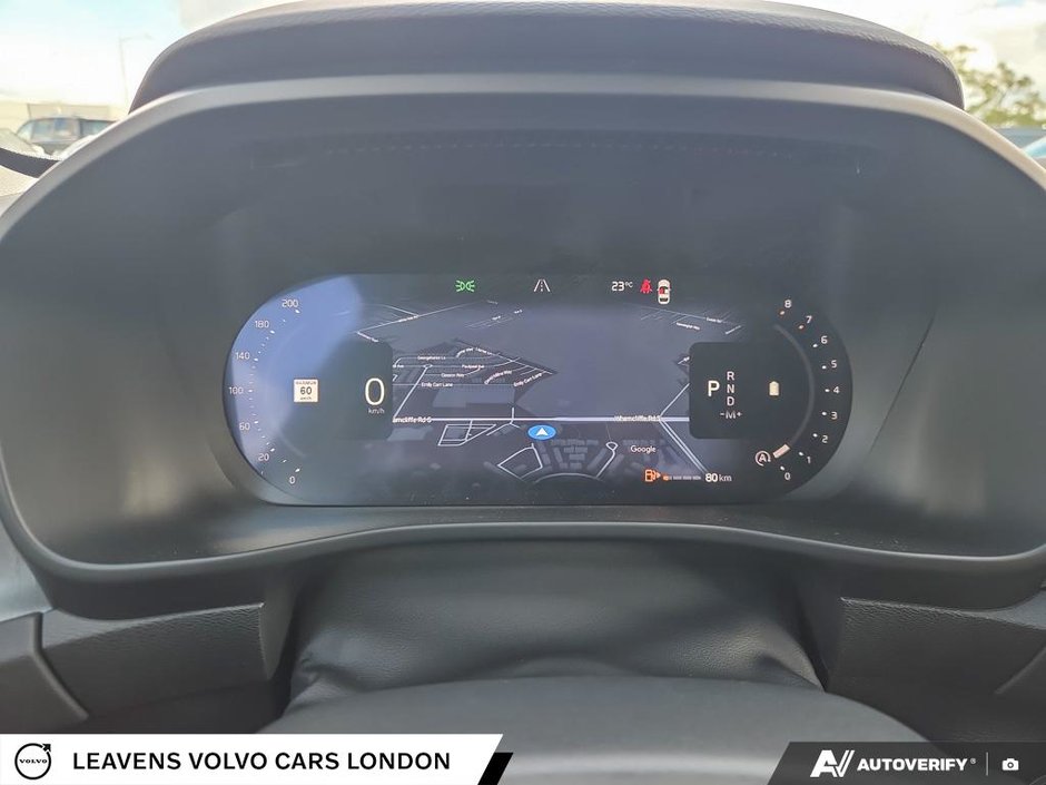 2026 Volvo XC40 PLUS DARK THEME-14