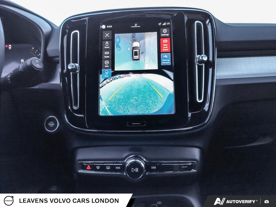 2026 Volvo XC40 ULTRA BLACK EDITION-18