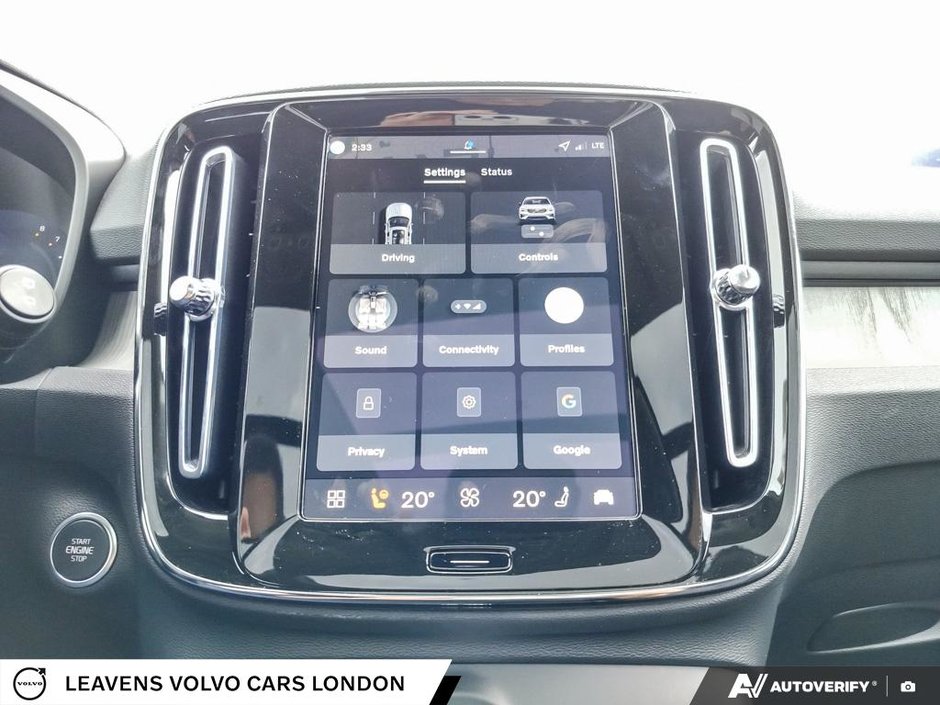 2026 Volvo XC40 PLUS DARK THEME-27