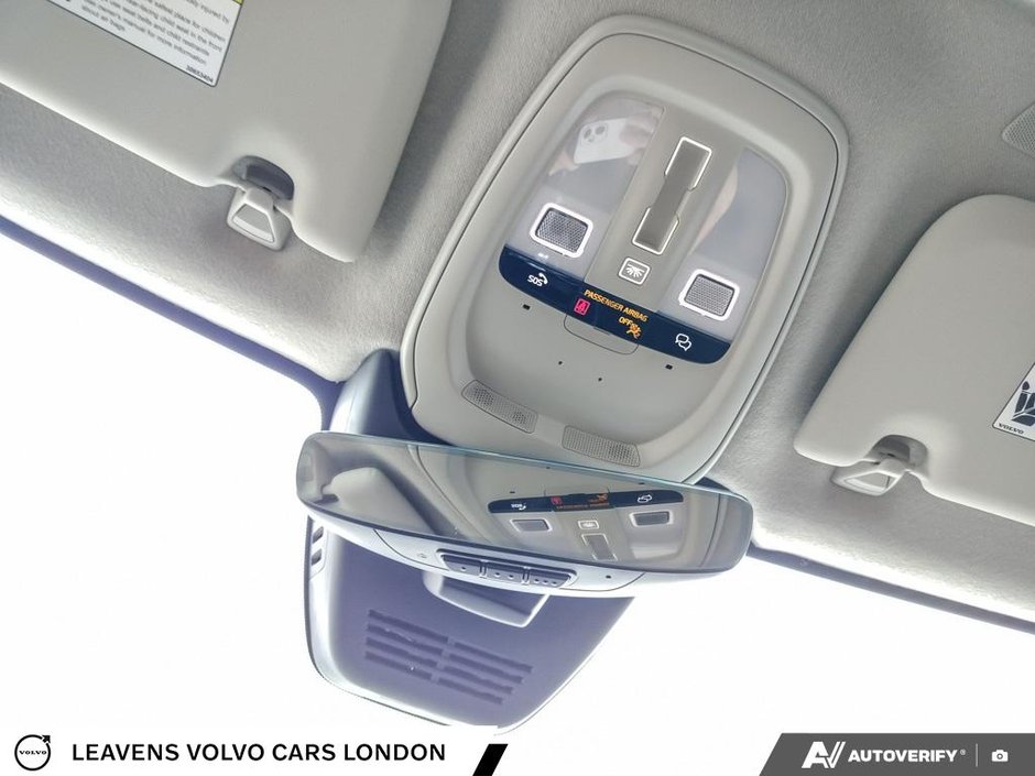 2026 Volvo XC40 PLUS DARK THEME-20