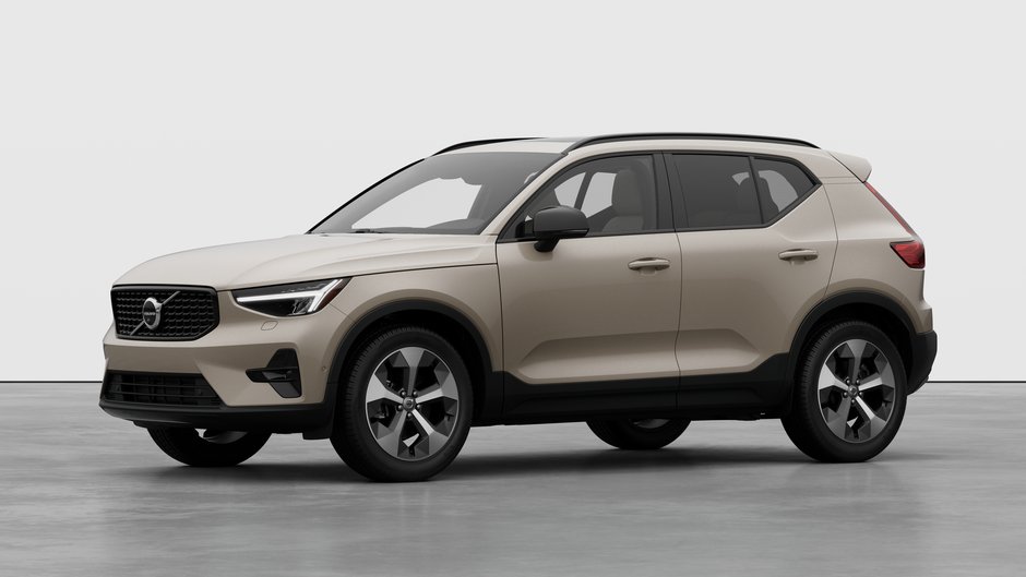 2026 Volvo XC40 PLUS DARK THEME-0