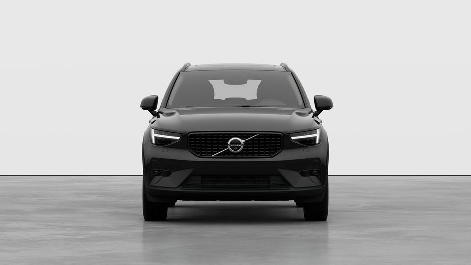 2026 Volvo XC40 ULTRA DARK THEME-4