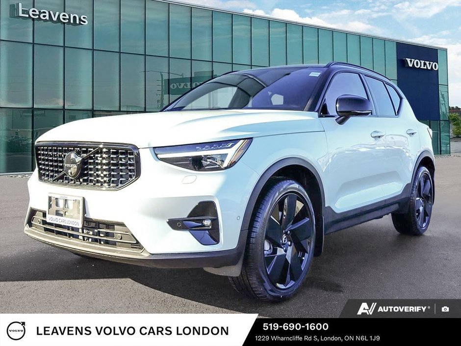 2026 Volvo XC40 ULTRA BLACK EDITION-0