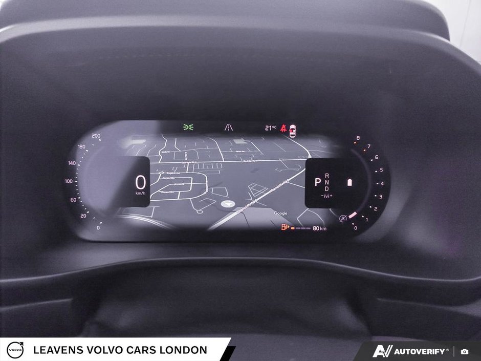 2026 Volvo XC40 PLUS DARK THEME-14